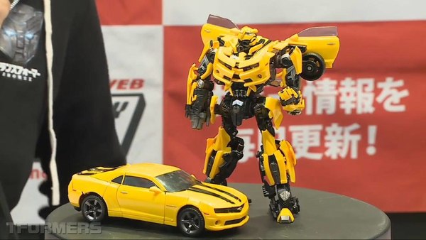 Winter Wonderfest 2017   Movie Masterpiece Bumblebee Video Demo By Hisashi Yuki 26 (26 of 79)